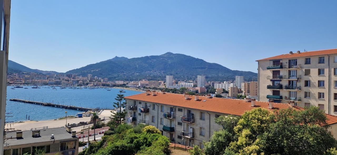 T2 Vue Mer - Entre Aeroport Et Centre-Ville Ajaccio  Exterior photo